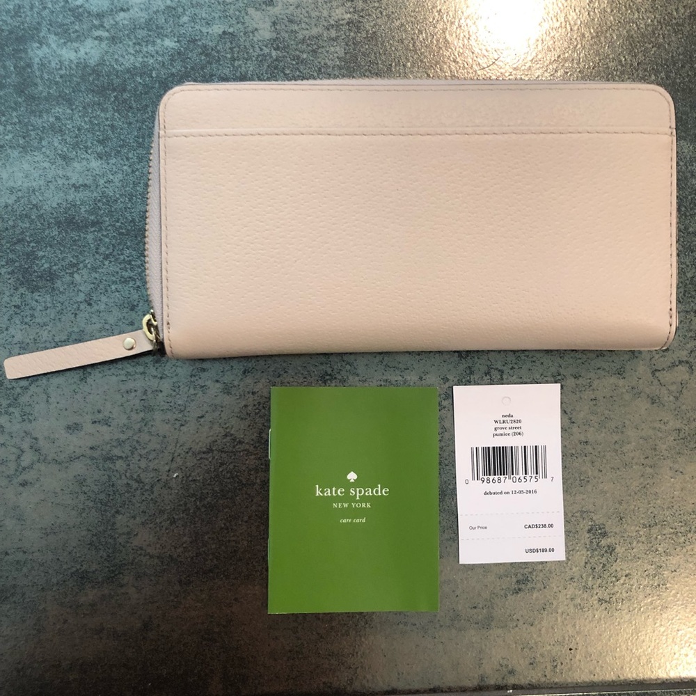 NEW Kate Spade Wallet